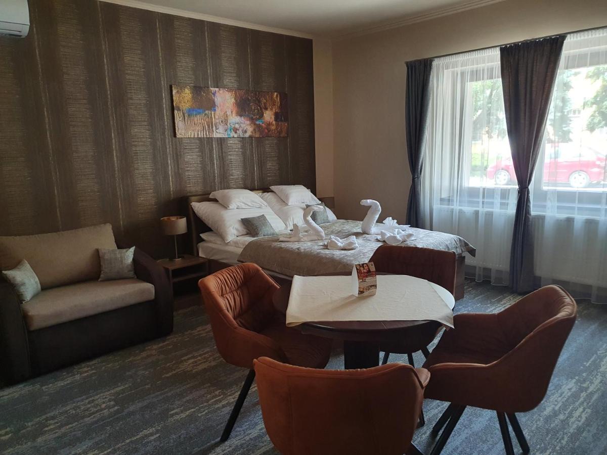 Mórahalom Harmony Apartments מראה חיצוני תמונה