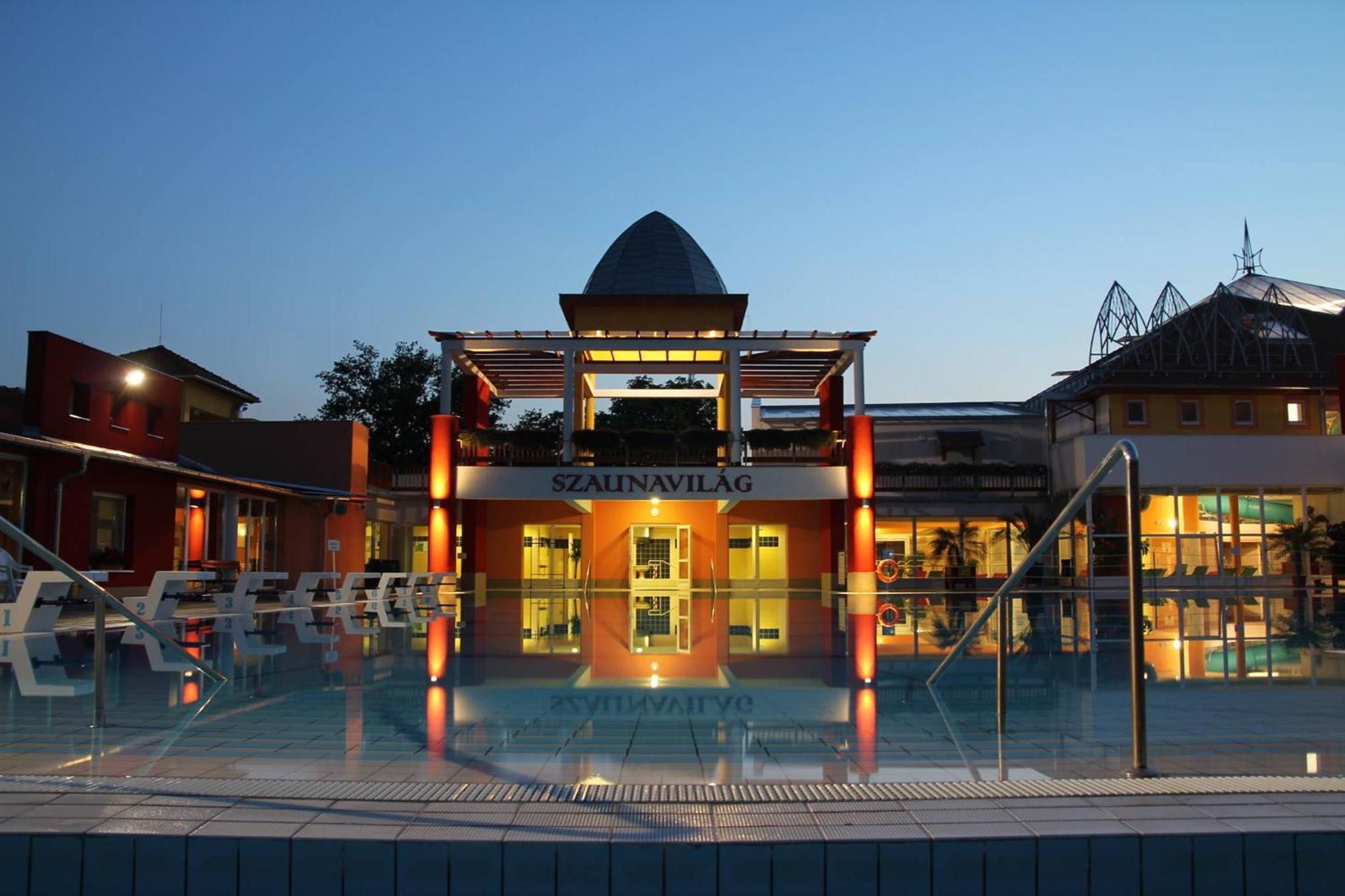 Mórahalom Harmony Apartments מראה חיצוני תמונה